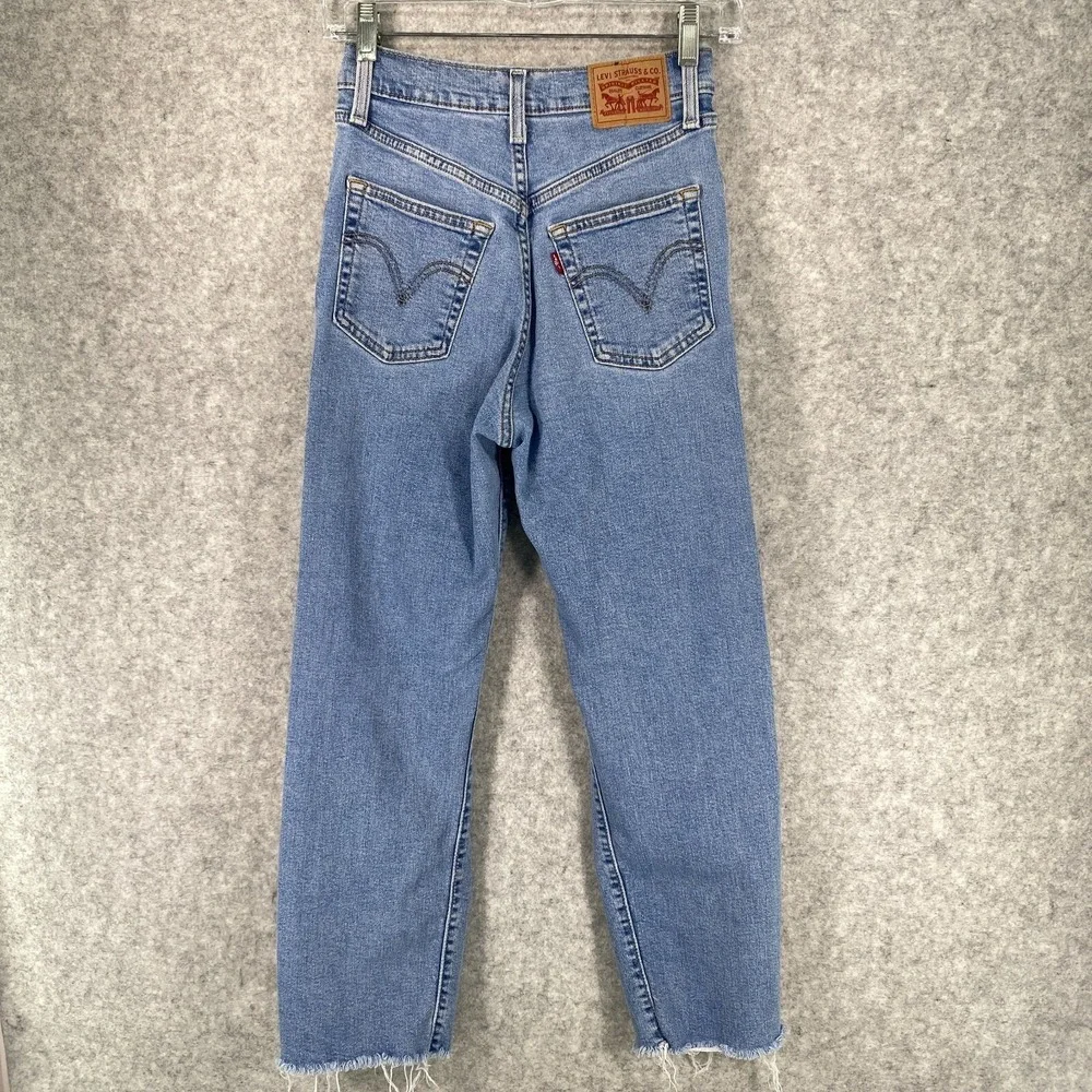 Levis levi ribcage